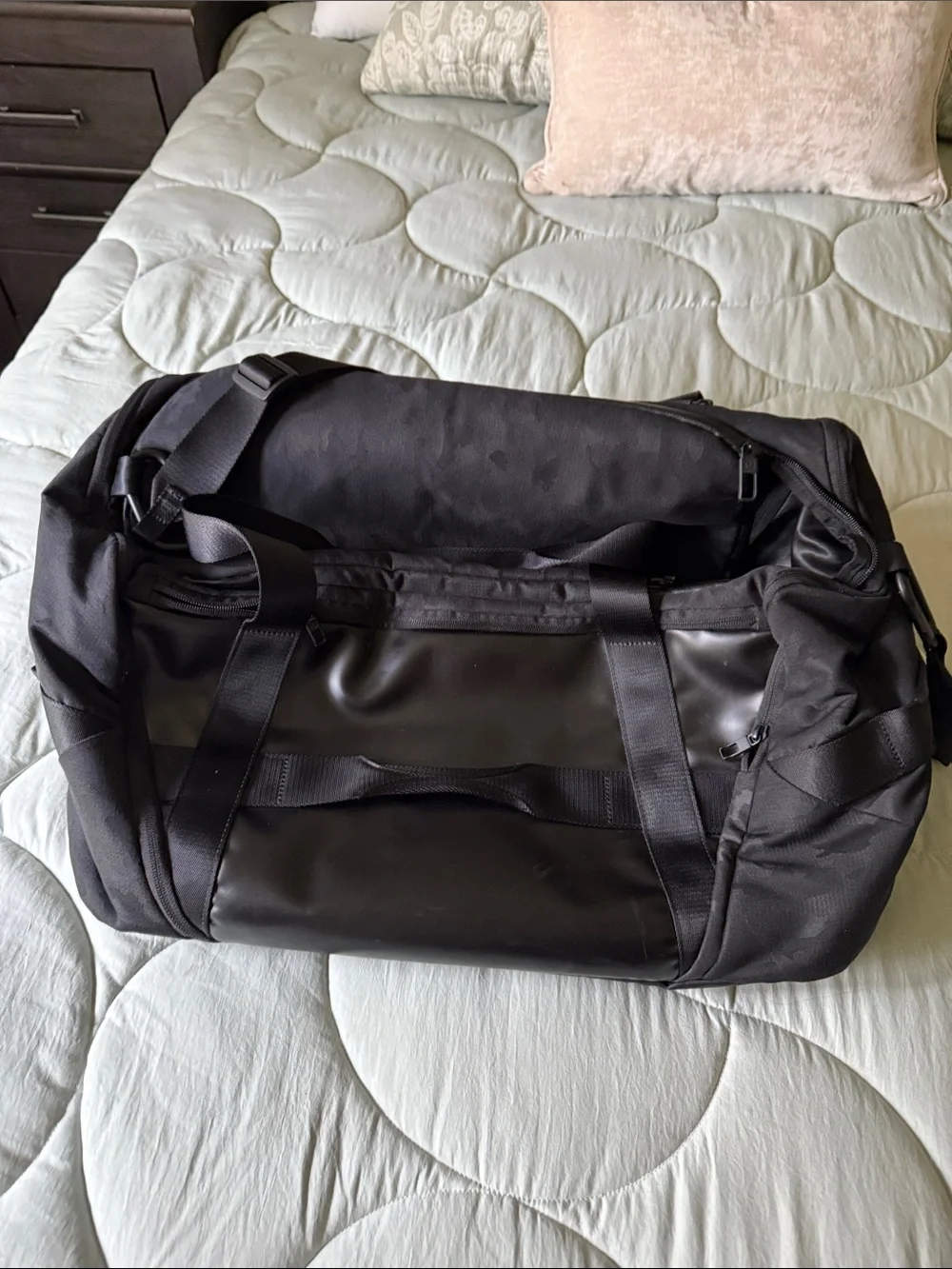 lululemon athletica durable black
